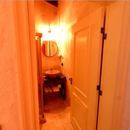 Elysium Frühstückspension Çeşme