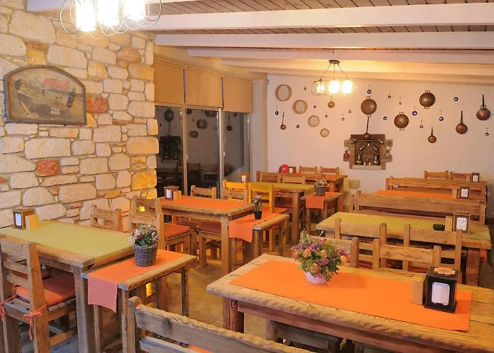 Elysium Nocleg ze śniadaniem 4*