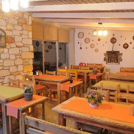 Elysium Bed & Breakfast 4*